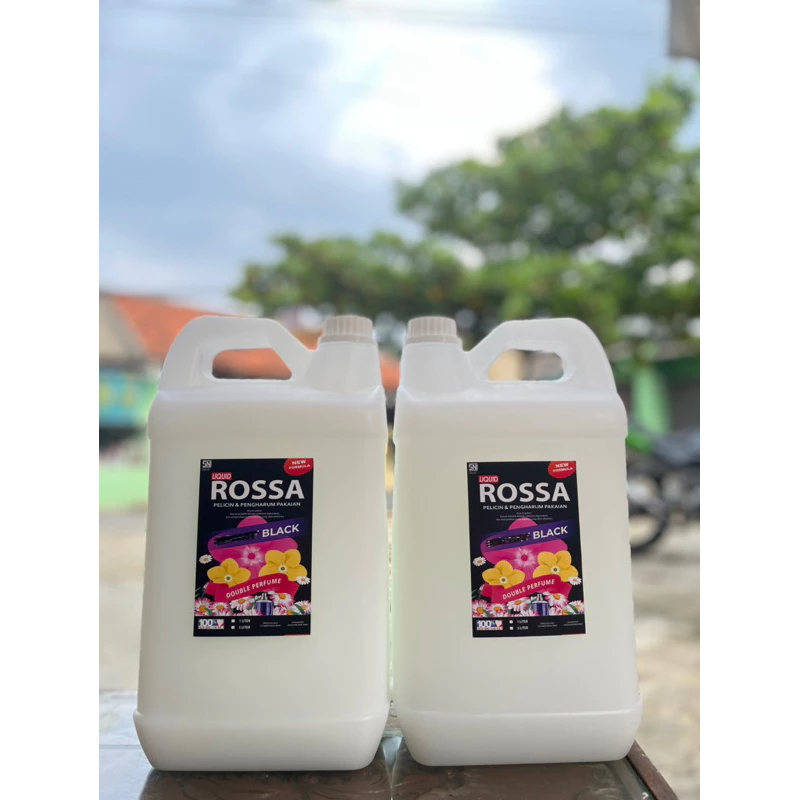 ROSSA PELICIN DAN PEWANGI SETRIKA PAKAIAN BLACK 5 LITER ROSSA PELICIN DAN PEWANGI SETRIKA PAKAIAN BLACK 5 LITER